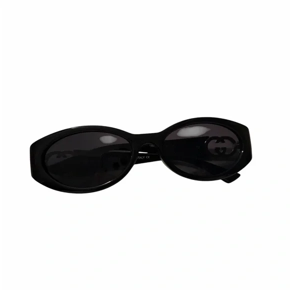 Trendy Black Women's Oval Sunglasses - GG - Picture 2 of 5
